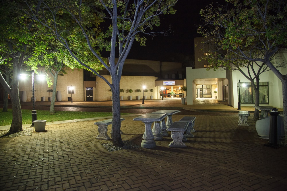 hotel-img