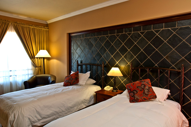hotel-img